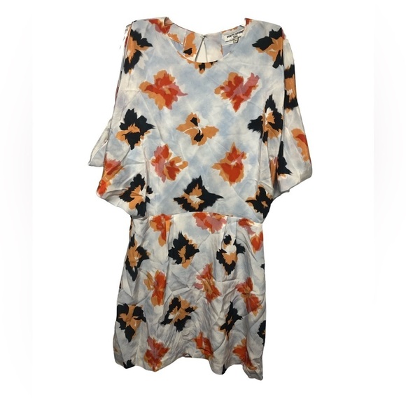 Opening Ceremony Bursting Diamond Silk Open Back Dress - Picture 5 of 15